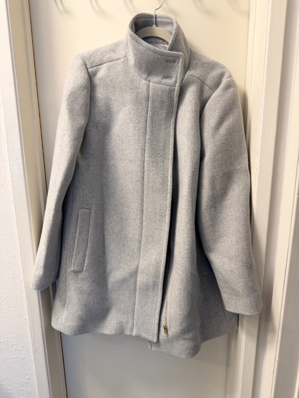 NEW J Crew Factory City coat with button neck - Picture 4 of 6